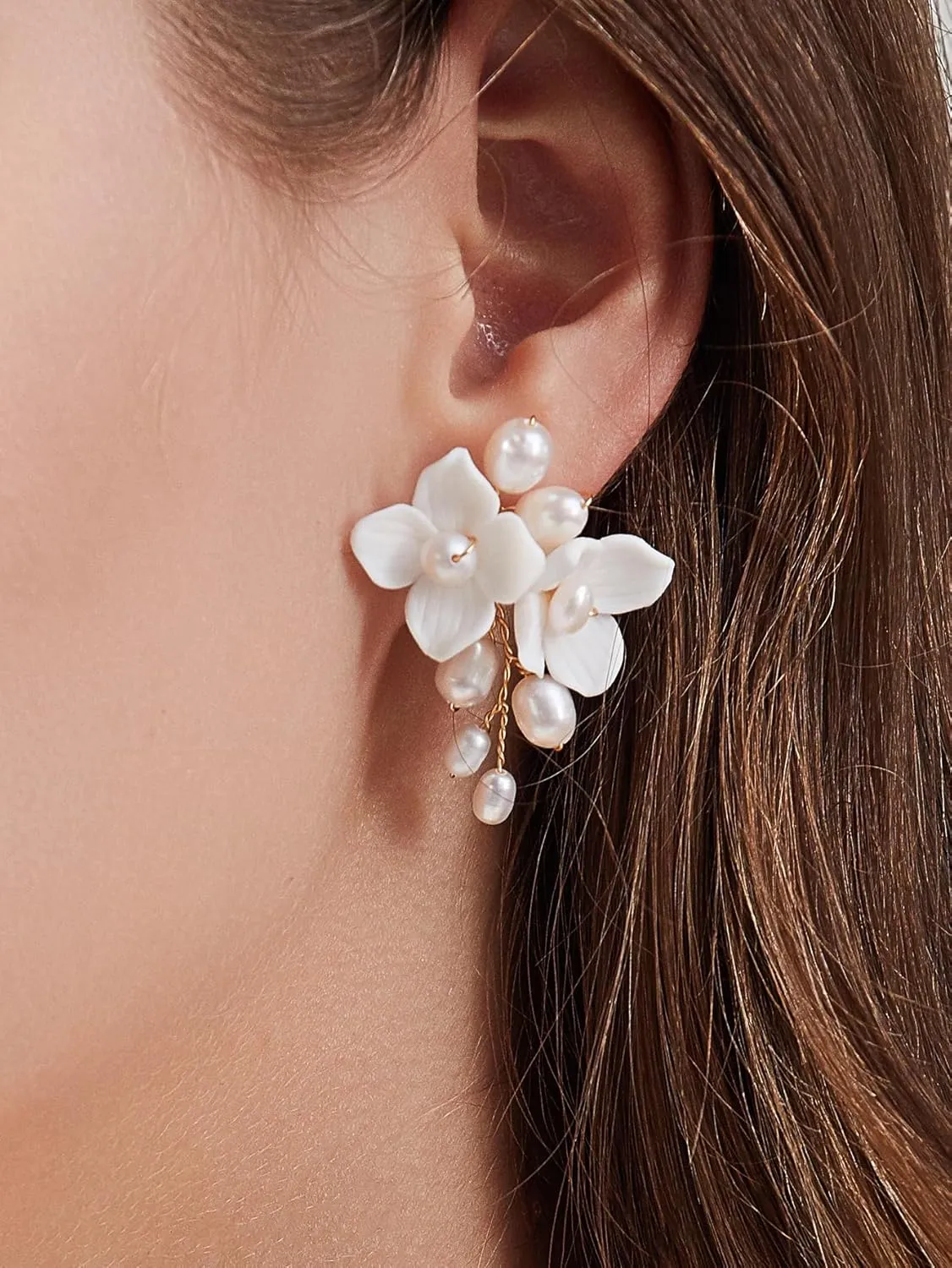 Handmade Ceramic Flower Pearl Stud Earring Drop, White Wedding Prom Accessories Post Earrings Jewelry for Brides Women