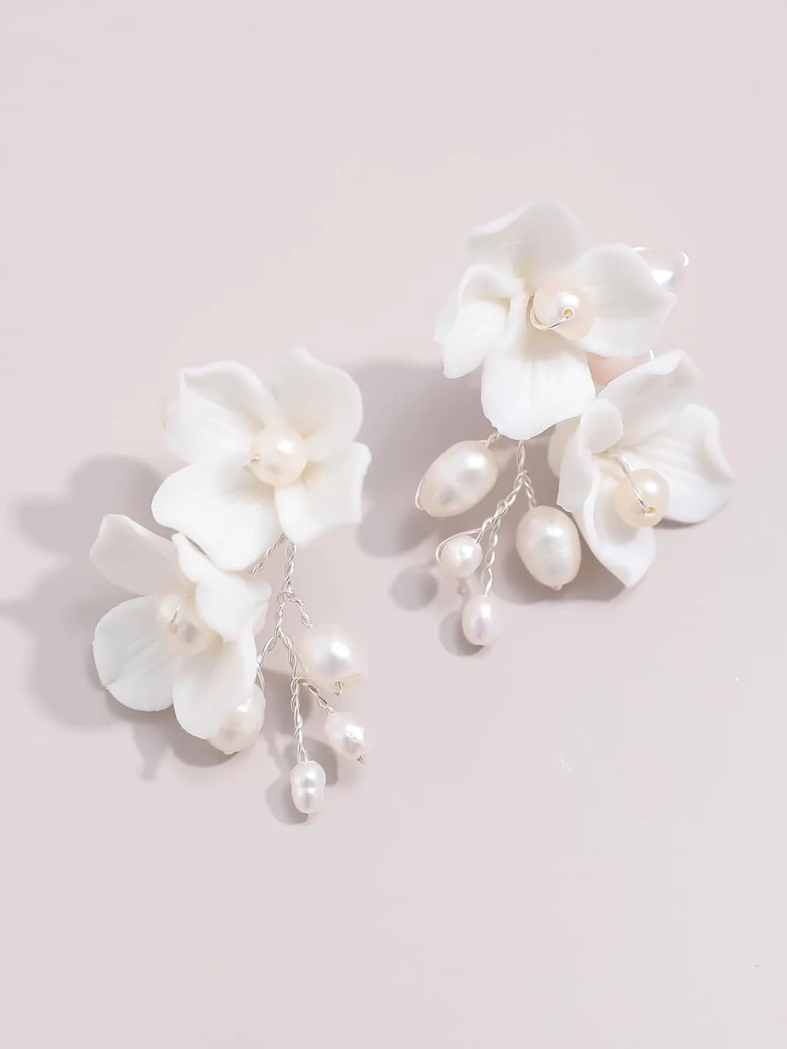 Handmade Ceramic Flower Pearl Stud Earring Drop, White Wedding Prom Accessories Post Earrings Jewelry for Brides Women