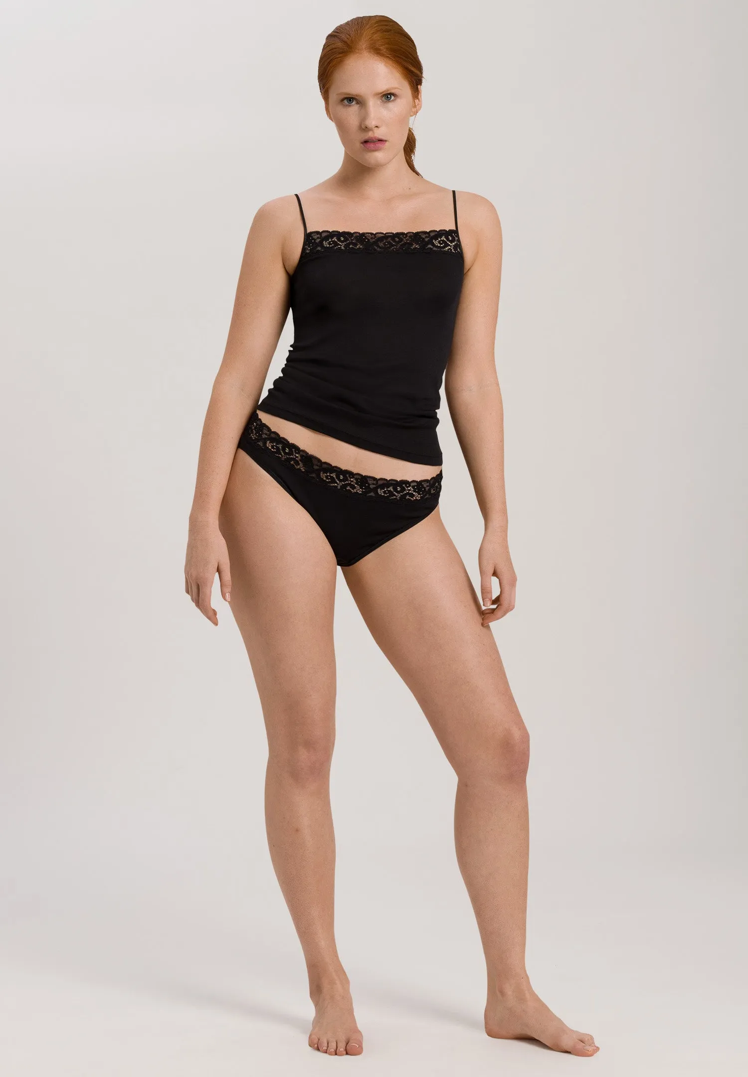 Moments Hi Cut Brief | Black 71481-019