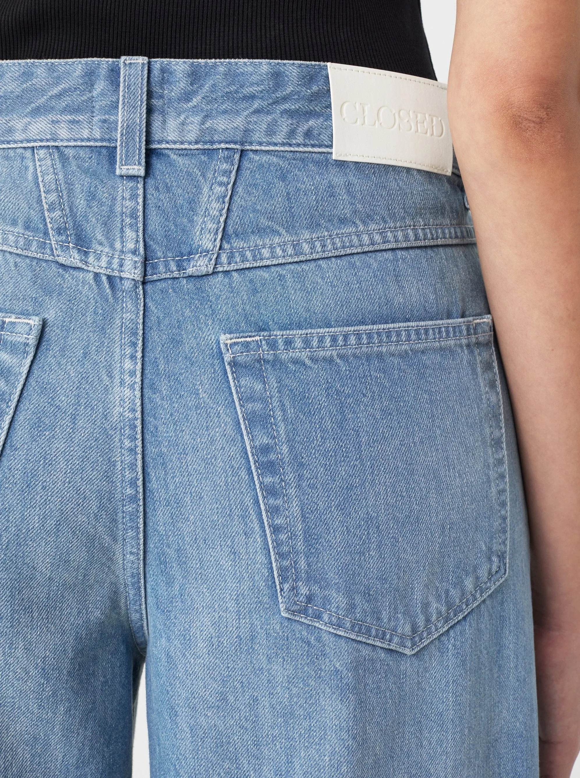 NIKKA WIDE JEANS | MID BLUE