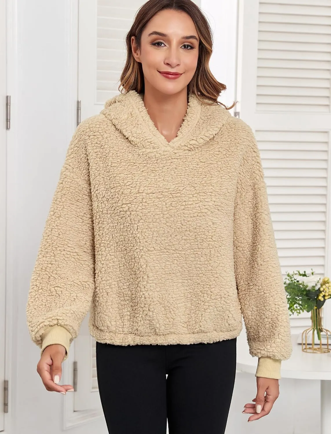 ZAFUL Women's Fuzzy Crop Hoodie Pullover Drop Shoulder Teddy Fluffy Long Sleeve Sweatshirt
